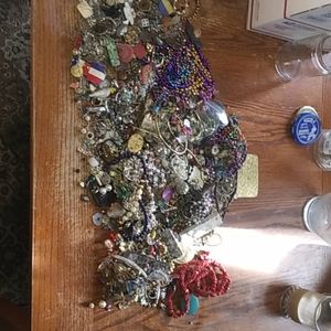 Large lot of scrap jewelrey beads and findings